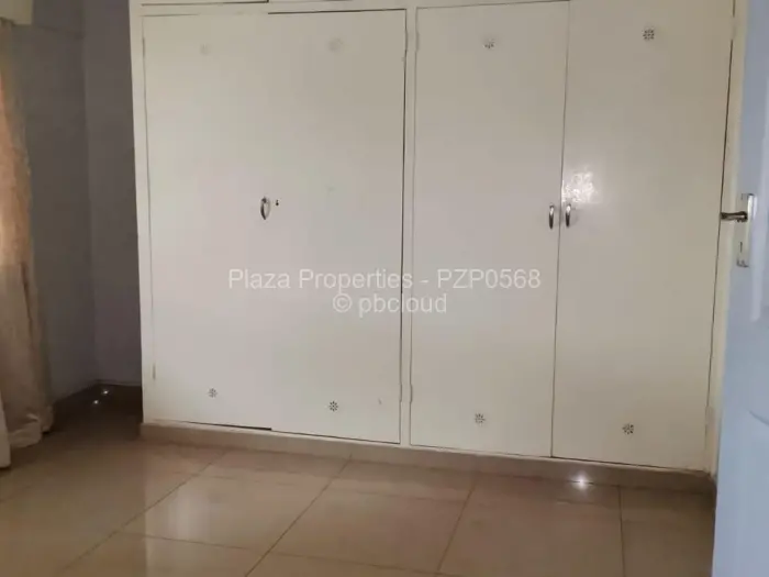 5 Bedroom House to Rent in Bluff Hill, Harare