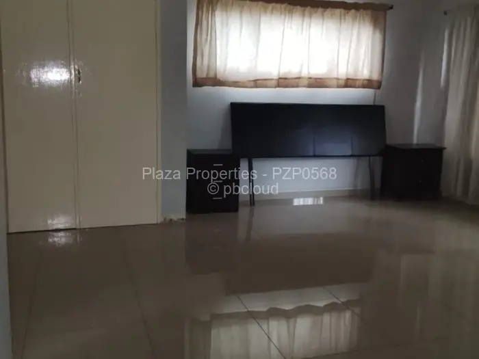 5 Bedroom House to Rent in Bluff Hill, Harare