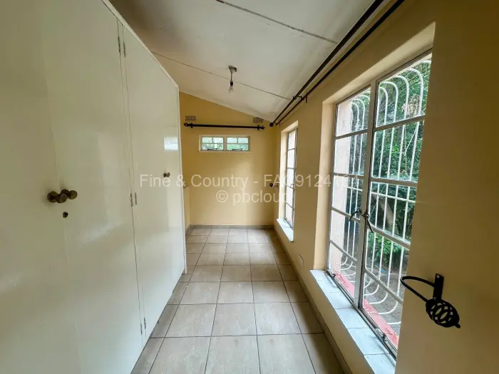 Townhouse/Cluster to Rent in Glen Lorne, Harare