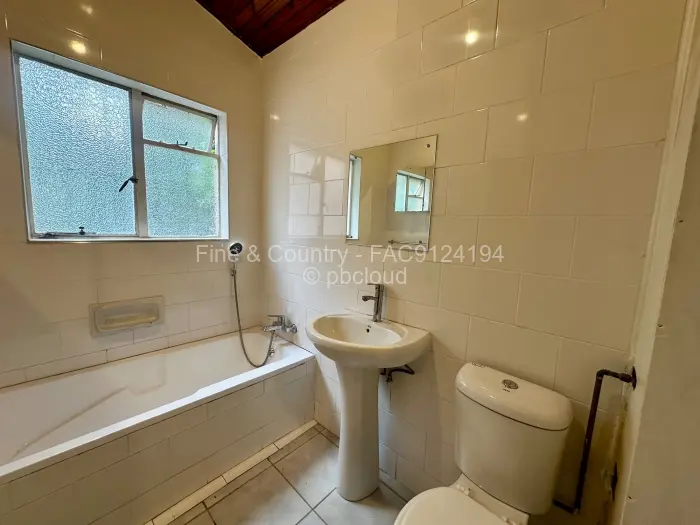 Townhouse/Cluster to Rent in Glen Lorne, Harare