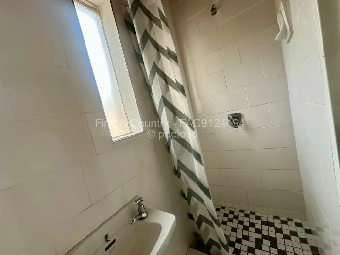 Townhouse/Cluster to Rent in Glen Lorne, Harare