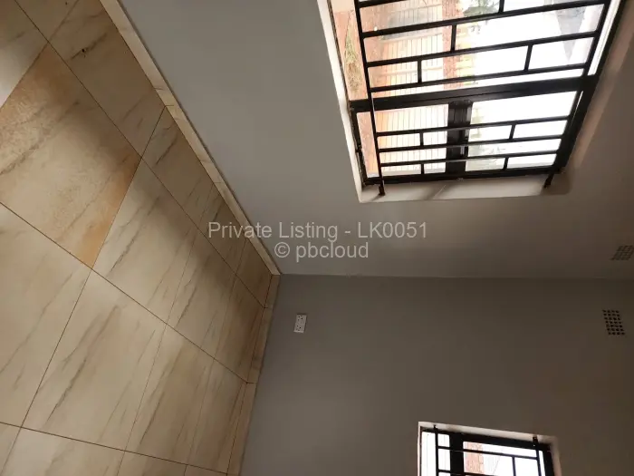 6 Bedroom House to Rent in Mount Pleasant Heights, Harare