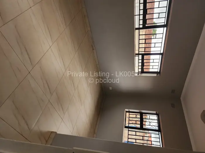 6 Bedroom House to Rent in Mount Pleasant Heights, Harare