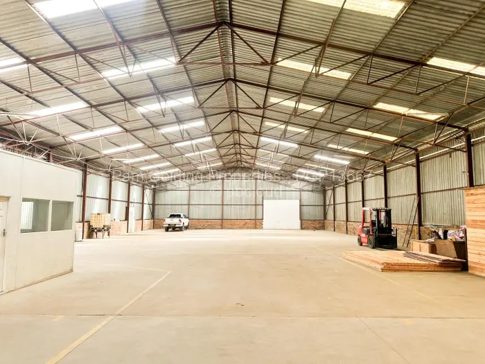 Warehouse/Industrial for Sale in Ruwa, Ruwa