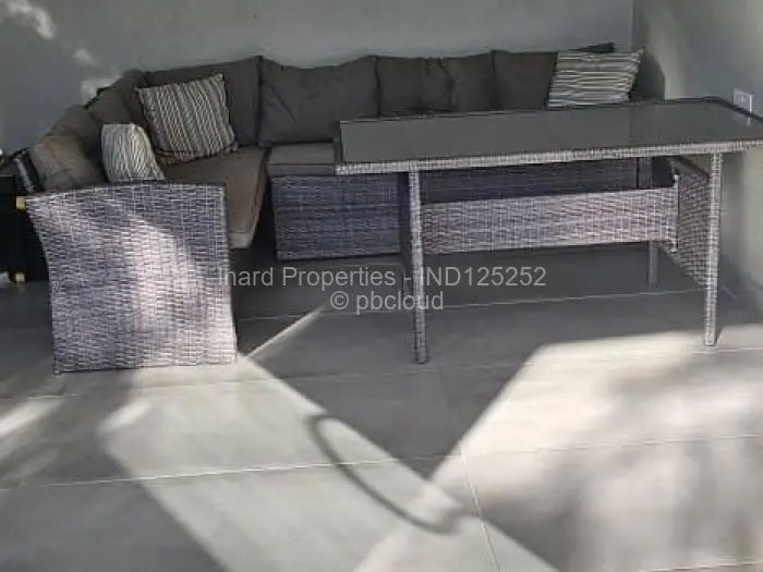 Townhouse/Cluster to Rent in Quinnington