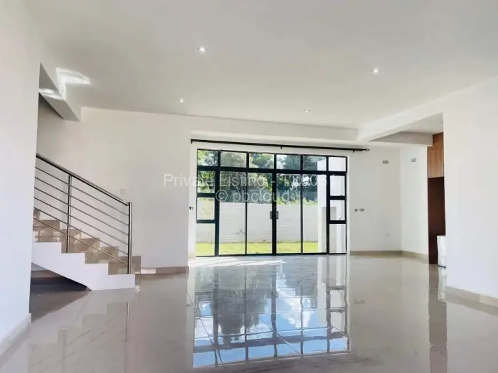 Townhouse/Cluster to Rent in Greendale, Harare