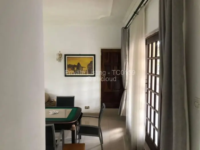6 Bedroom House to Rent in Borrowdale West, Harare