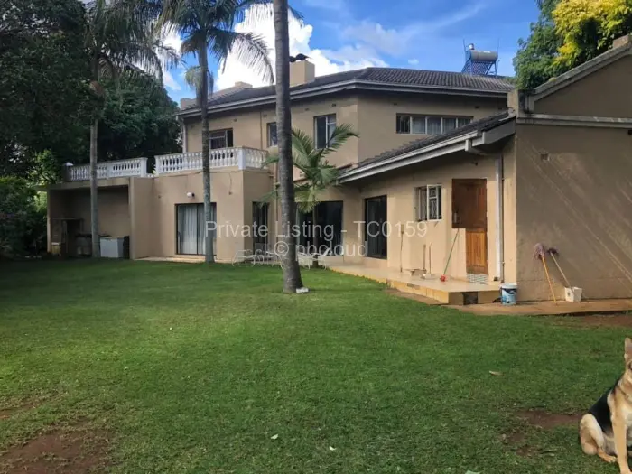 6 Bedroom House to Rent in Borrowdale West, Harare