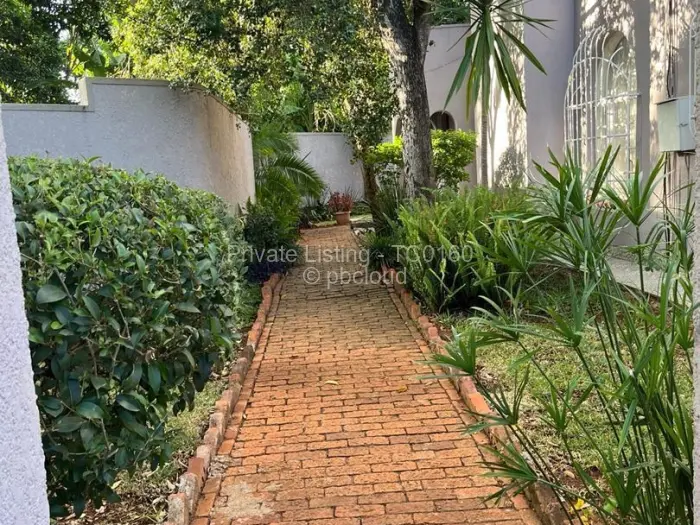 4 Bedroom House to Rent in Highlands, Harare