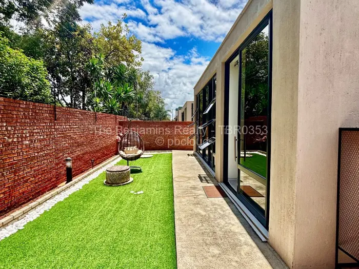 Townhouse/Cluster to Rent in Mount Pleasant