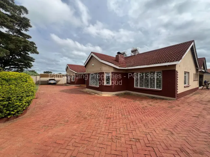 4 Bedroom House to Rent in Westgate, Harare