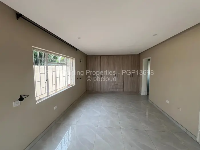 4 Bedroom House to Rent in Westgate, Harare