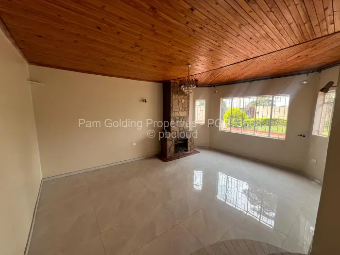 4 Bedroom House to Rent in Westgate, Harare