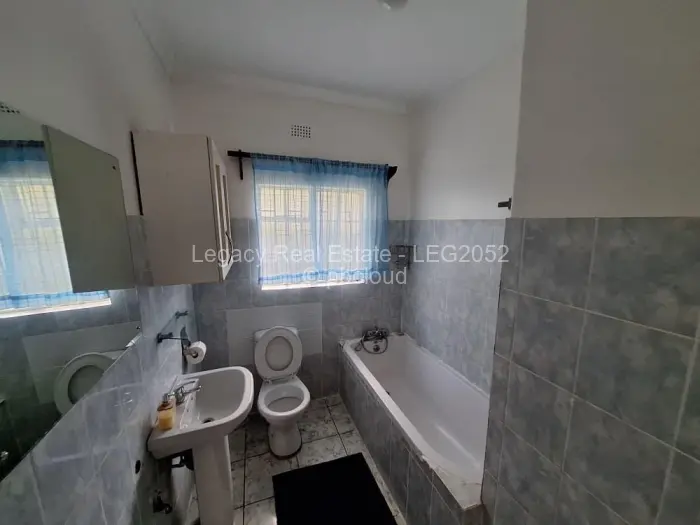 Flat/Apartment for Sale in Marlborough, Harare