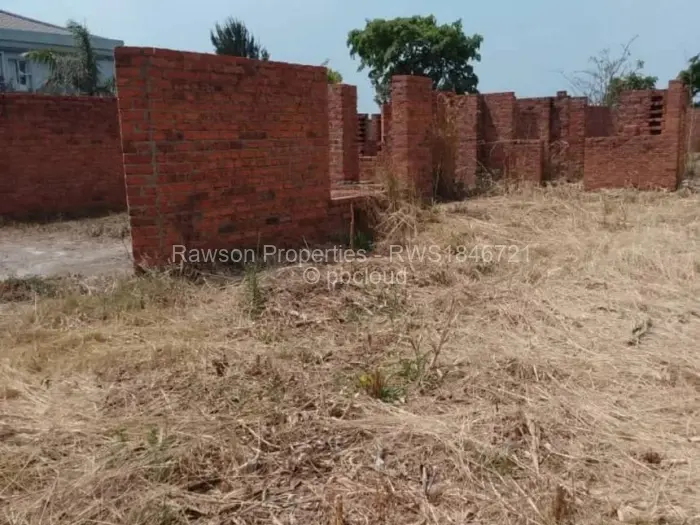 7 Bedroom House for Sale in Hogerty Hill, Harare