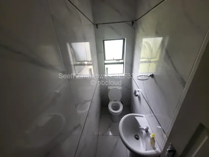 5 Bedroom House for Sale in Mandara, Harare