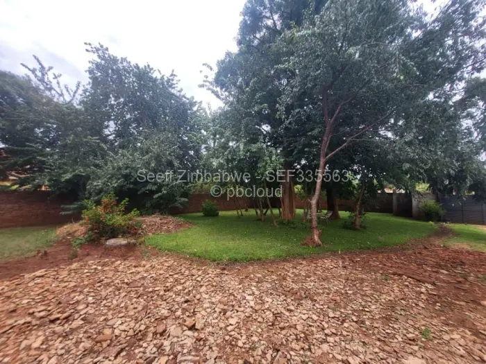 5 Bedroom House for Sale in Mandara, Harare