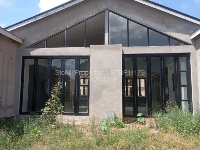 Townhouse/Cluster for Sale in Monavale, Harare