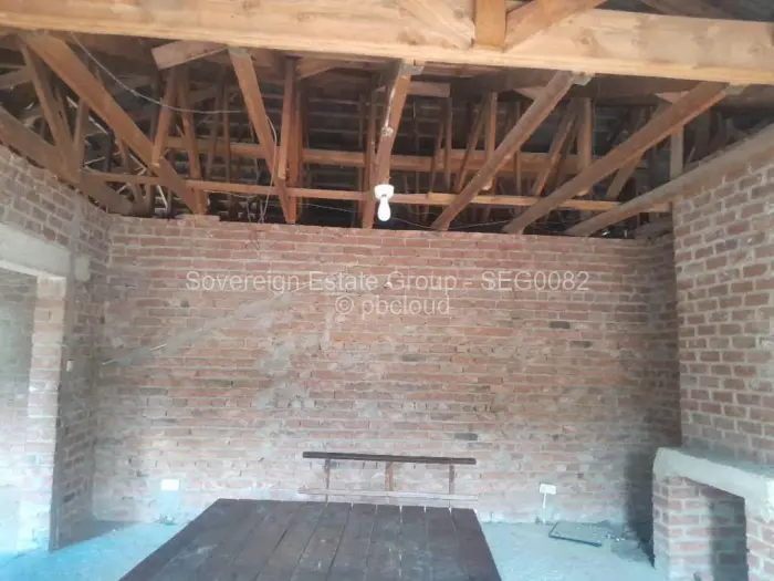 5 Bedroom House for Sale in Waterfalls, Harare