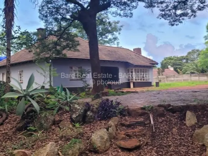 4 Bedroom House for Sale in Highlands, Harare