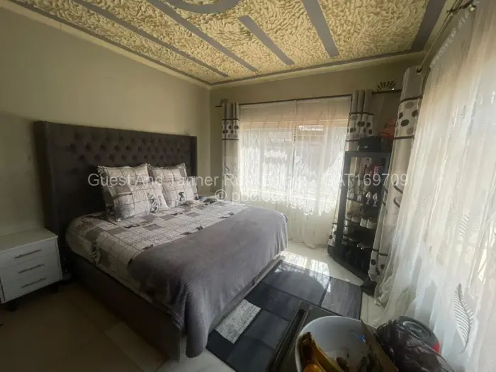 6 Bedroom House for Sale in Cold Comfort, Harare