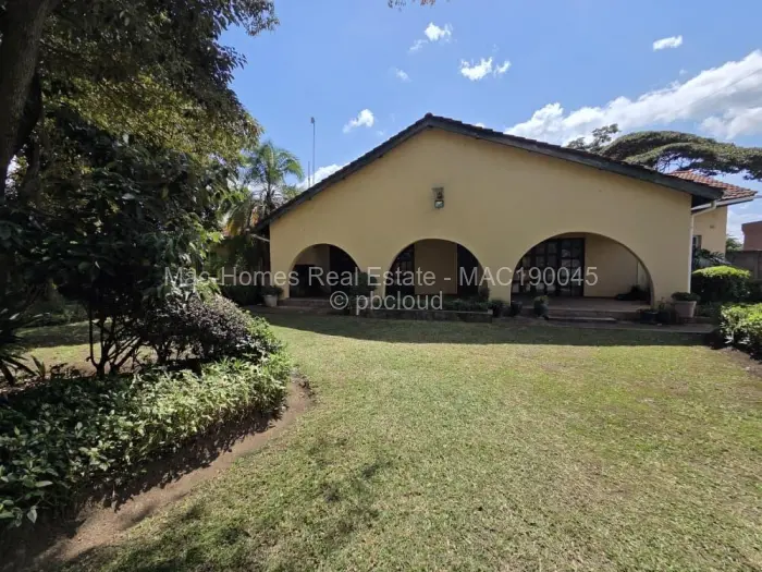 5 Bedroom House for Sale in Goodhope, Harare
