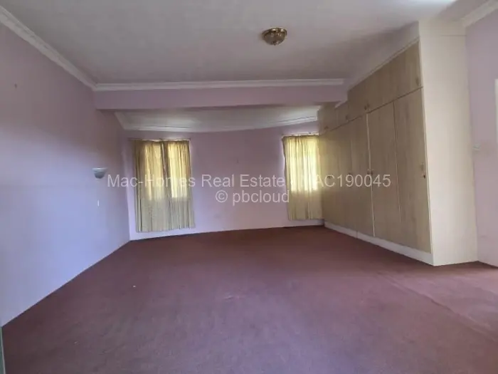 5 Bedroom House for Sale in Goodhope, Harare