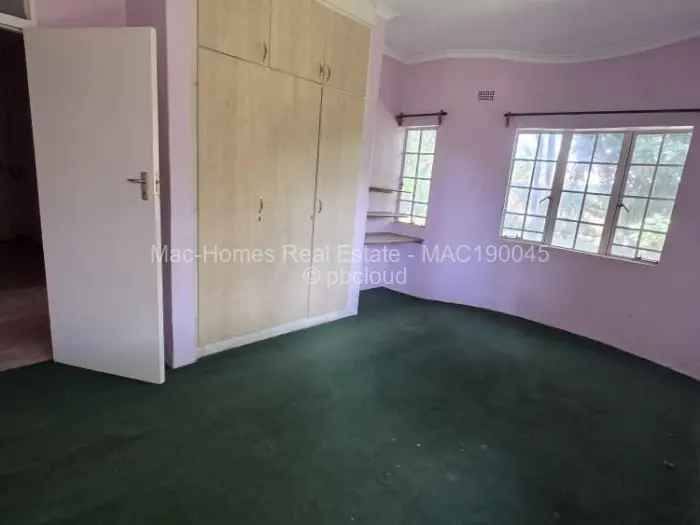 5 Bedroom House for Sale in Goodhope, Harare
