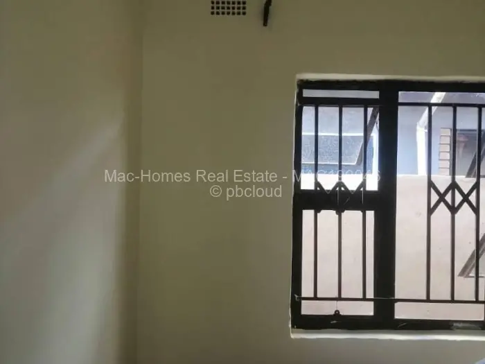 4 Bedroom House for Sale in Aspindale Park, Harare