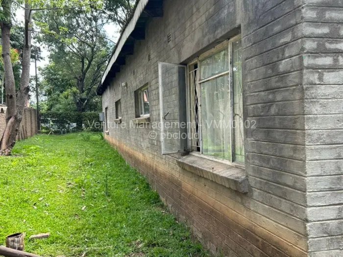2 Bedroom House for Sale in Chiredzi, Chiredzi