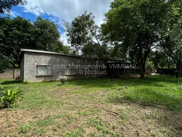 2 Bedroom House for Sale in Chiredzi, Chiredzi