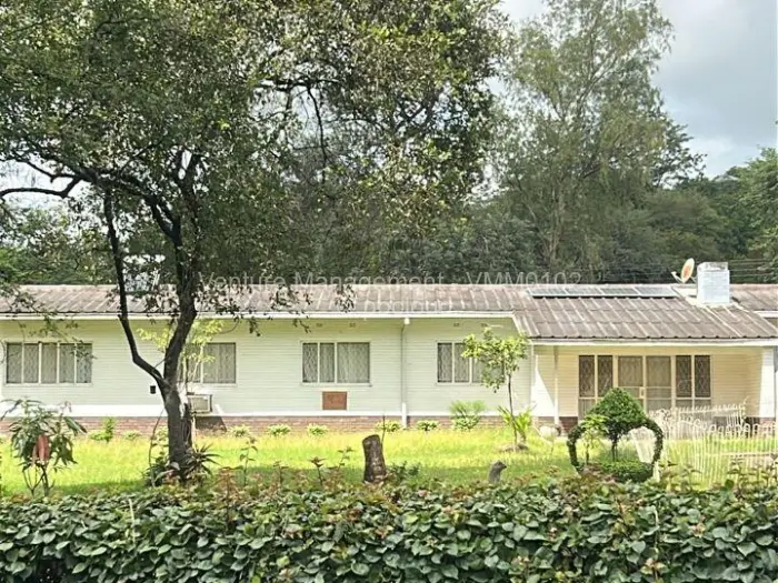 2 Bedroom House for Sale in Chiredzi, Chiredzi