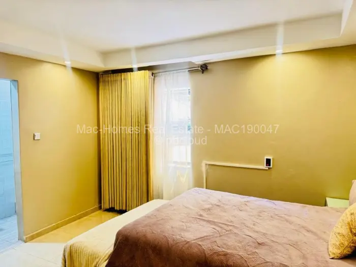 5 Bedroom House for Sale in Carrick Creagh Estate, Harare