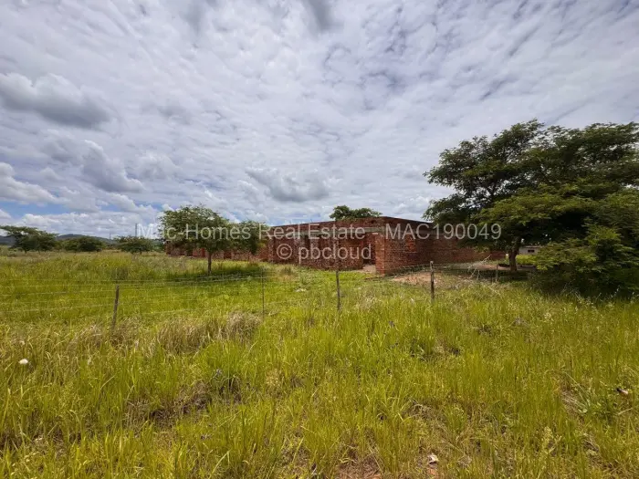 12 Bedroom House for Sale in Norton, Norton