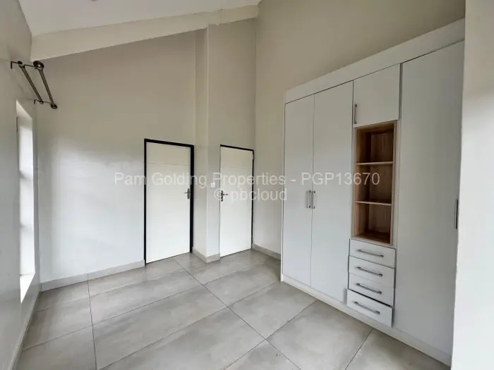 Townhouse/Cluster to Rent in Helensvale, Harare