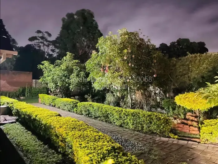 3 Bedroom Cottage/Garden Flat to Rent in Avondale West, Harare