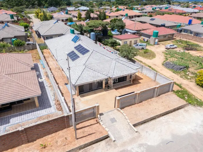 4 Bedroom House for Sale in Manresa, Harare