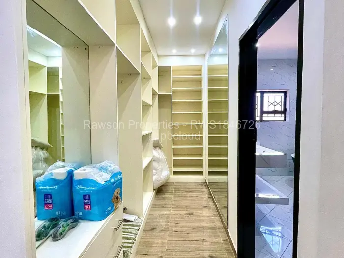 4 Bedroom House for Sale in Manresa, Harare