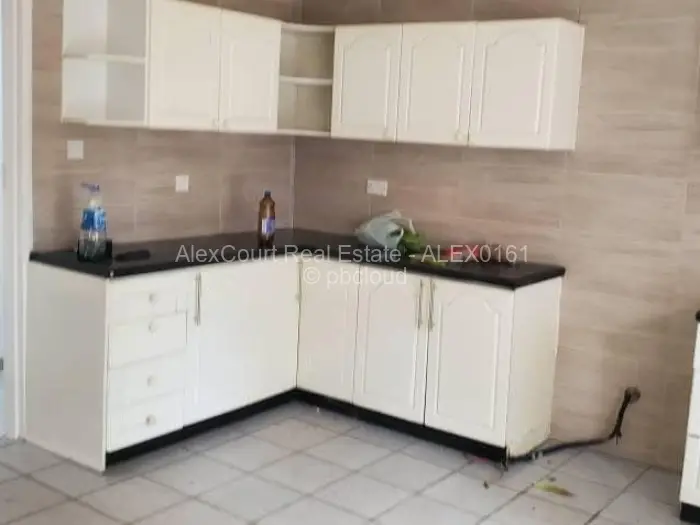 4 Bedroom House to Rent in Helensvale, Harare