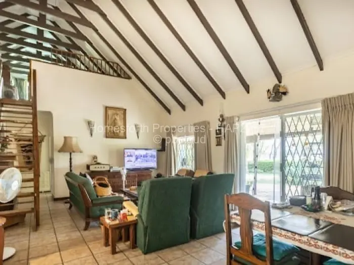 3 Bedroom House for Sale in Lake Chivero, Lake Chivero