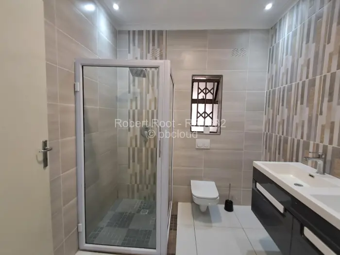 Office to Rent in Chisipite