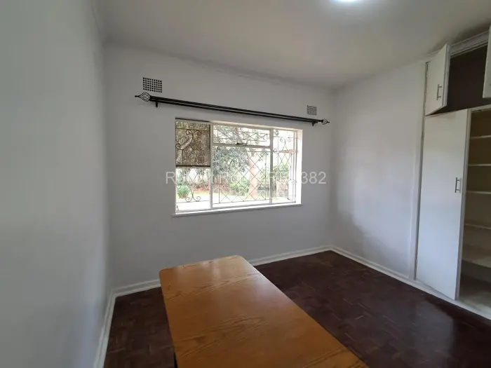 Office to Rent in Chisipite