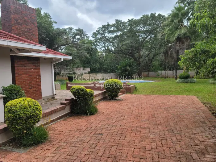 Office to Rent in Chisipite