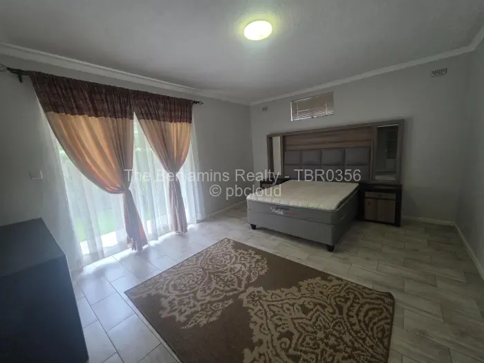 Townhouse/Cluster to Rent in Highlands, Harare