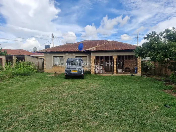 3 Bedroom House for Sale in Westlea, Harare