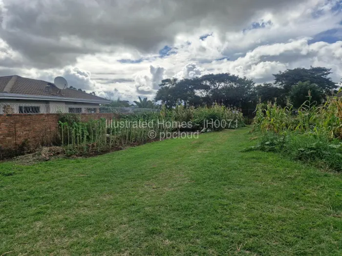 3 Bedroom House for Sale in Westlea, Harare