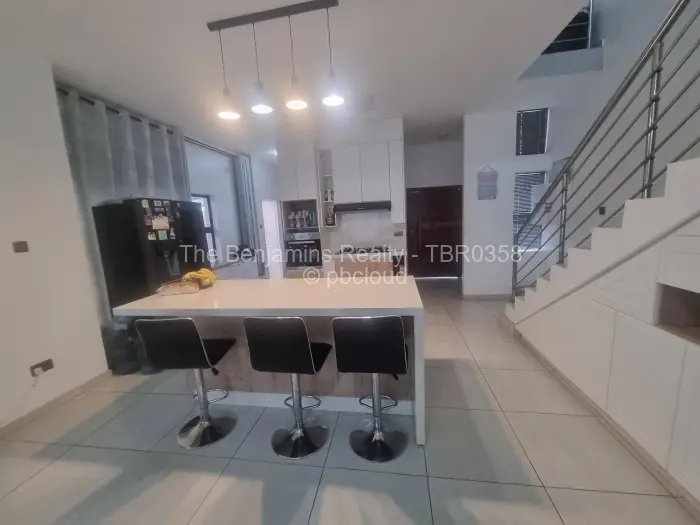 Townhouse/Cluster to Rent in Avondale, Harare