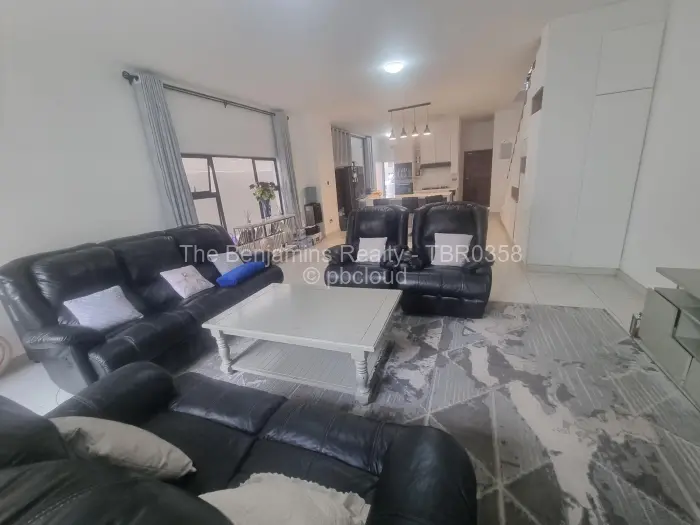 Townhouse/Cluster to Rent in Avondale, Harare