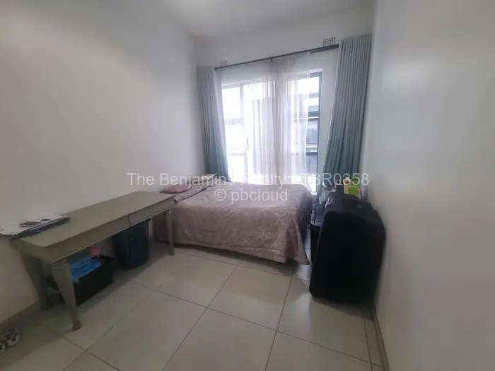 Townhouse/Cluster to Rent in Avondale, Harare