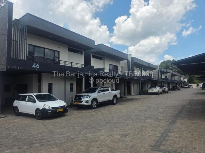 Townhouse/Cluster to Rent in Avondale, Harare